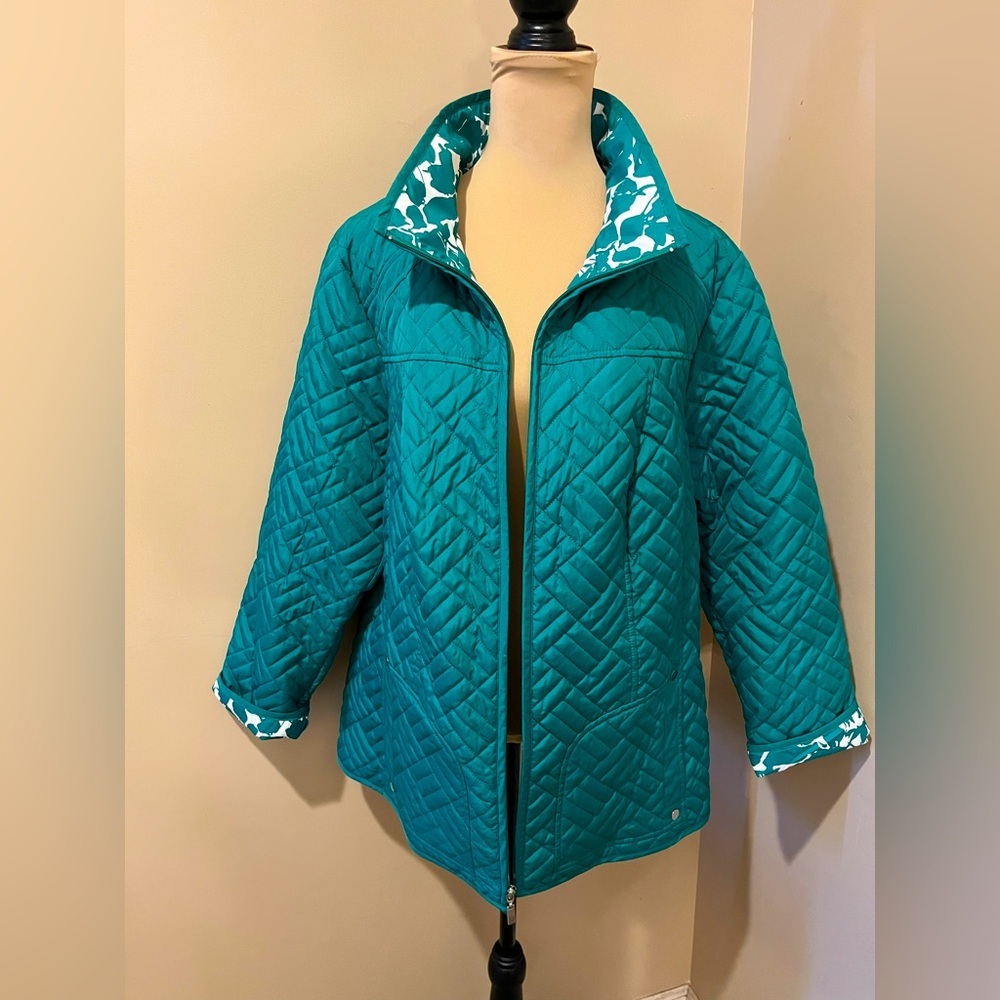 Susan Graver Kelly Green Quilted Packable Jacket with carry bag, size 1X